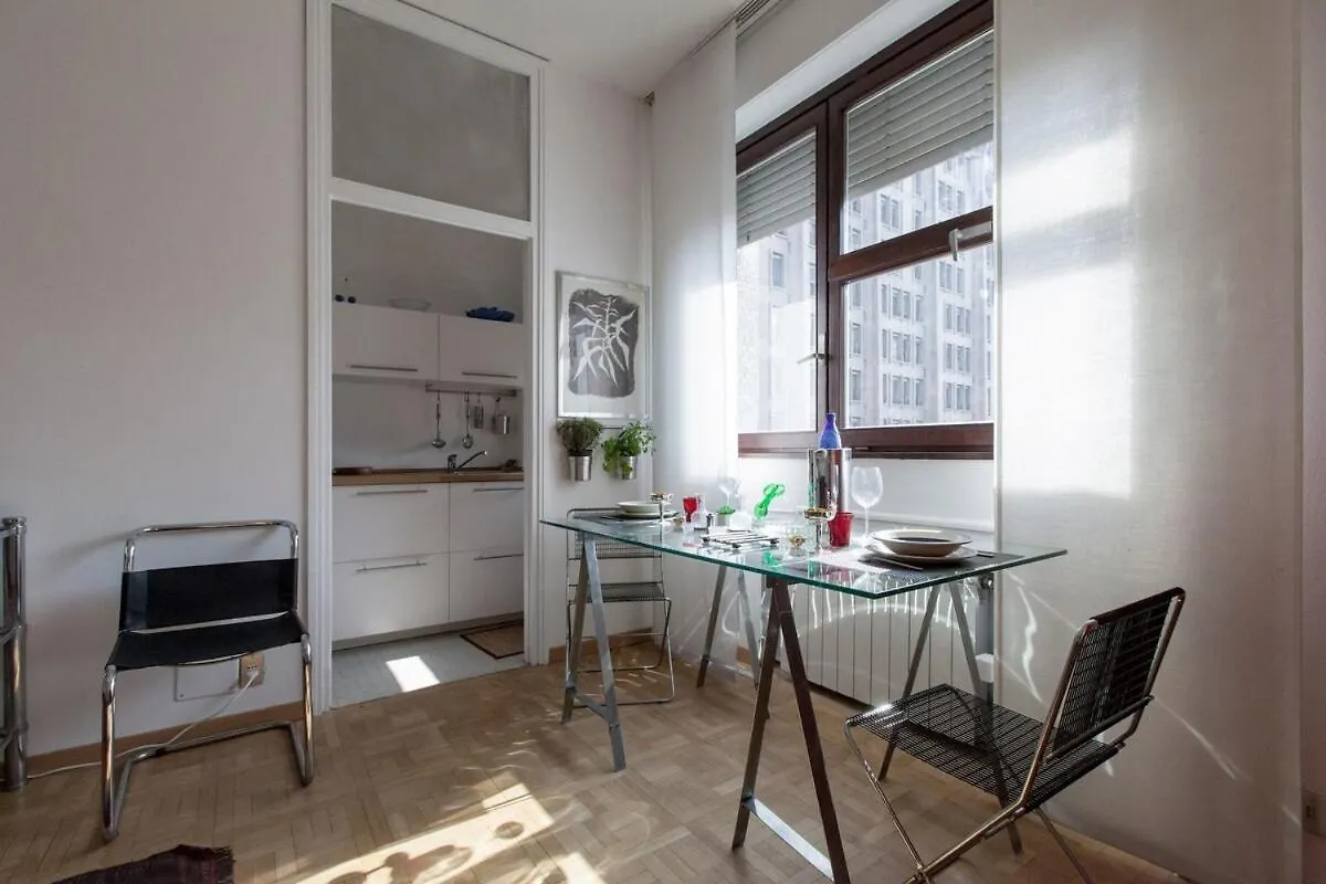Apartment Wonderful Apt In The Heart Of Milan